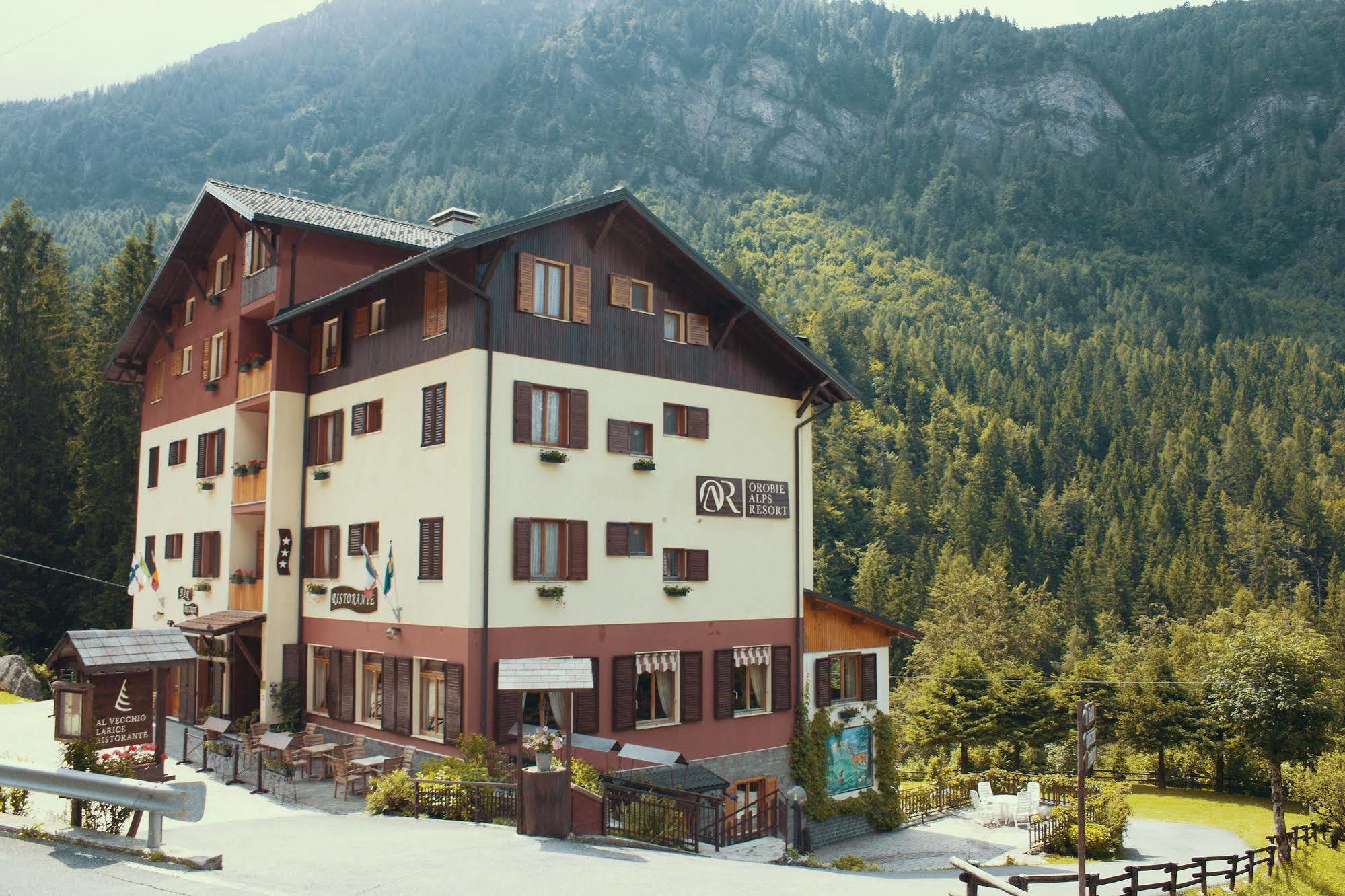 Orobie Alps Resort Roncobello Exterior photo