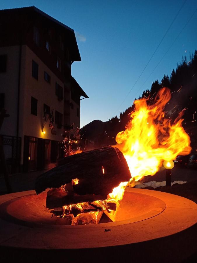 Orobie Alps Resort Roncobello Exterior photo